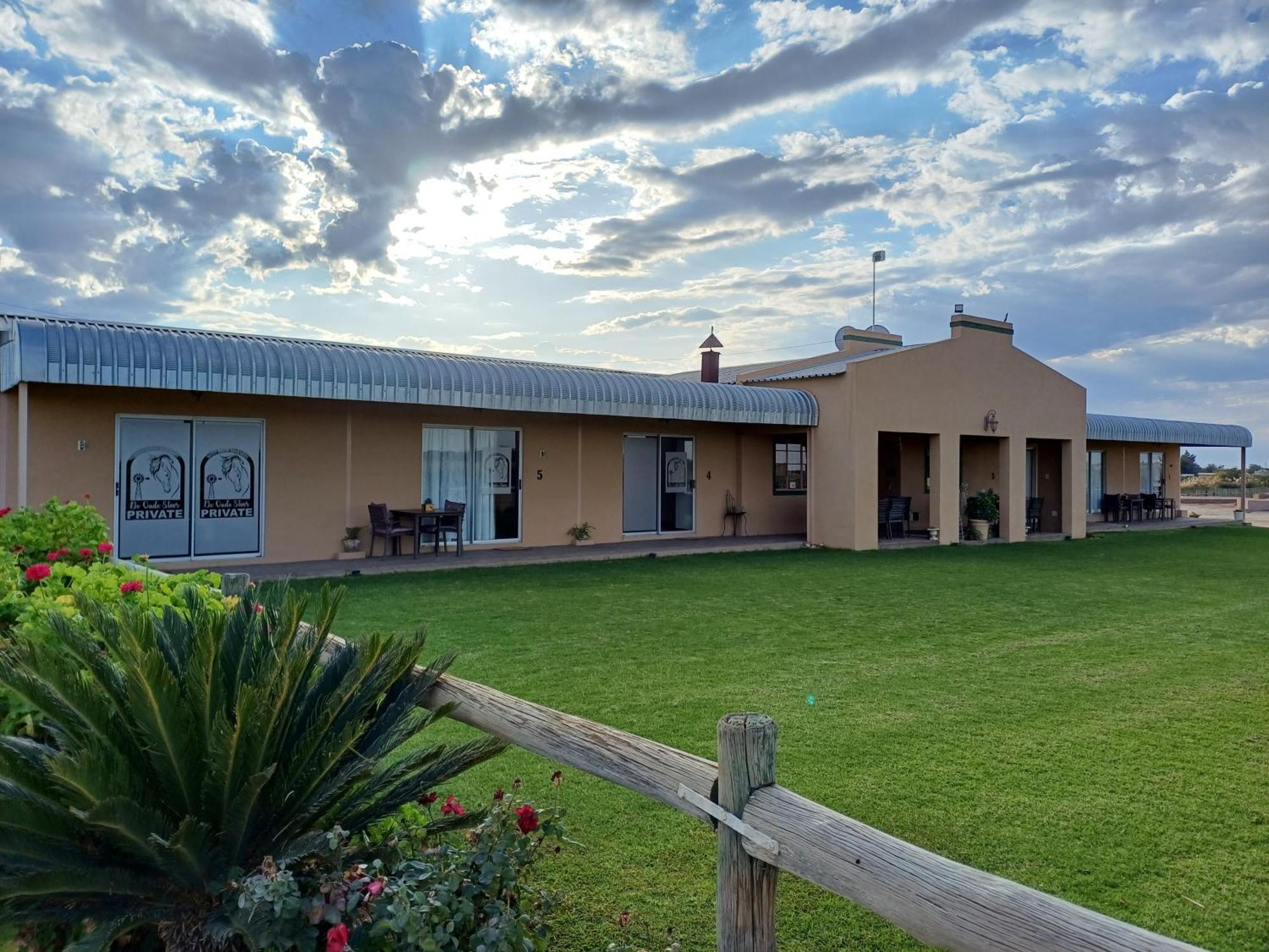 Augrabies De Oude Stoor Guesthouse Bagian luar foto
