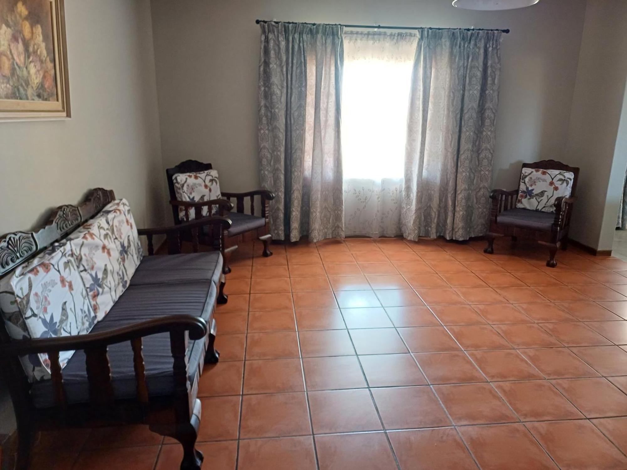 Augrabies De Oude Stoor Guesthouse Bagian luar foto