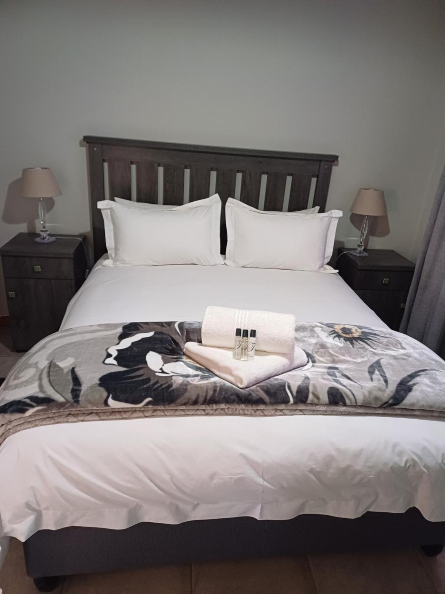 Augrabies De Oude Stoor Guesthouse Bagian luar foto