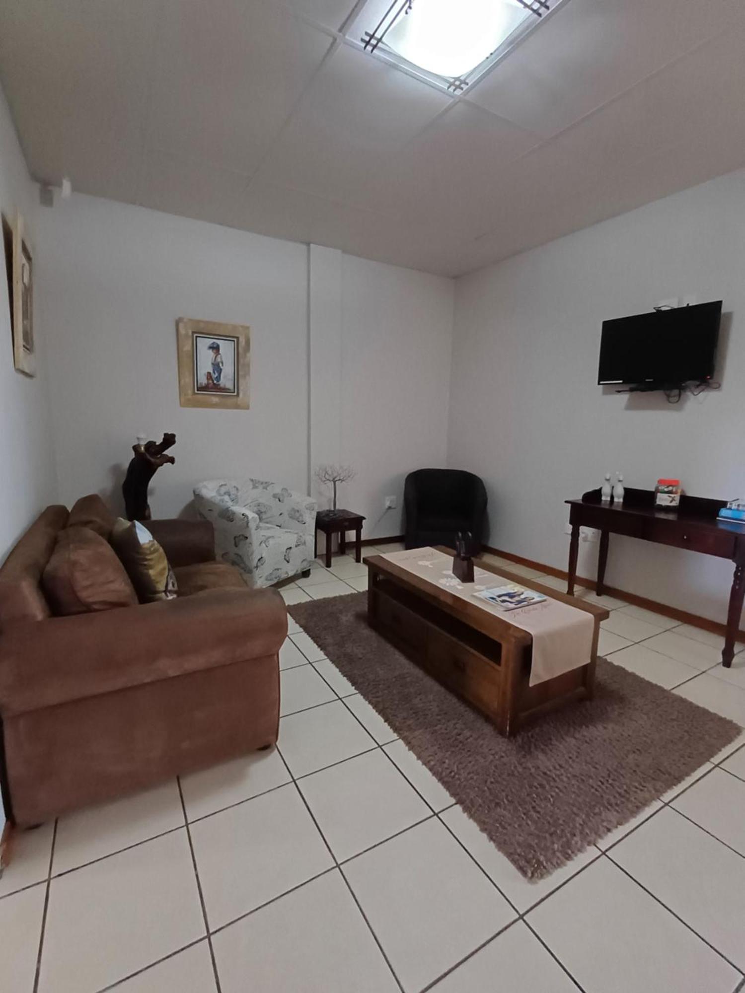 Augrabies De Oude Stoor Guesthouse Bagian luar foto