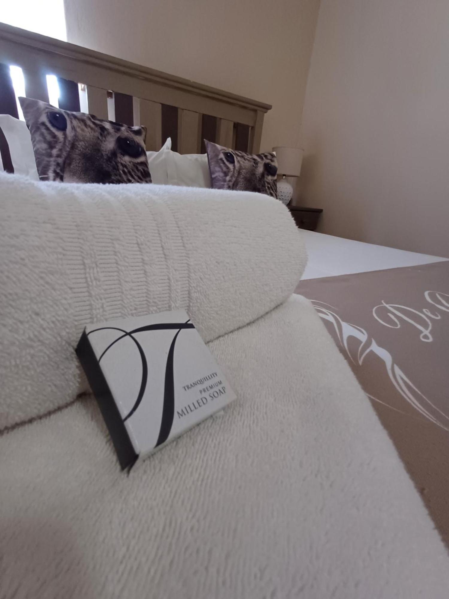 Augrabies De Oude Stoor Guesthouse Bagian luar foto