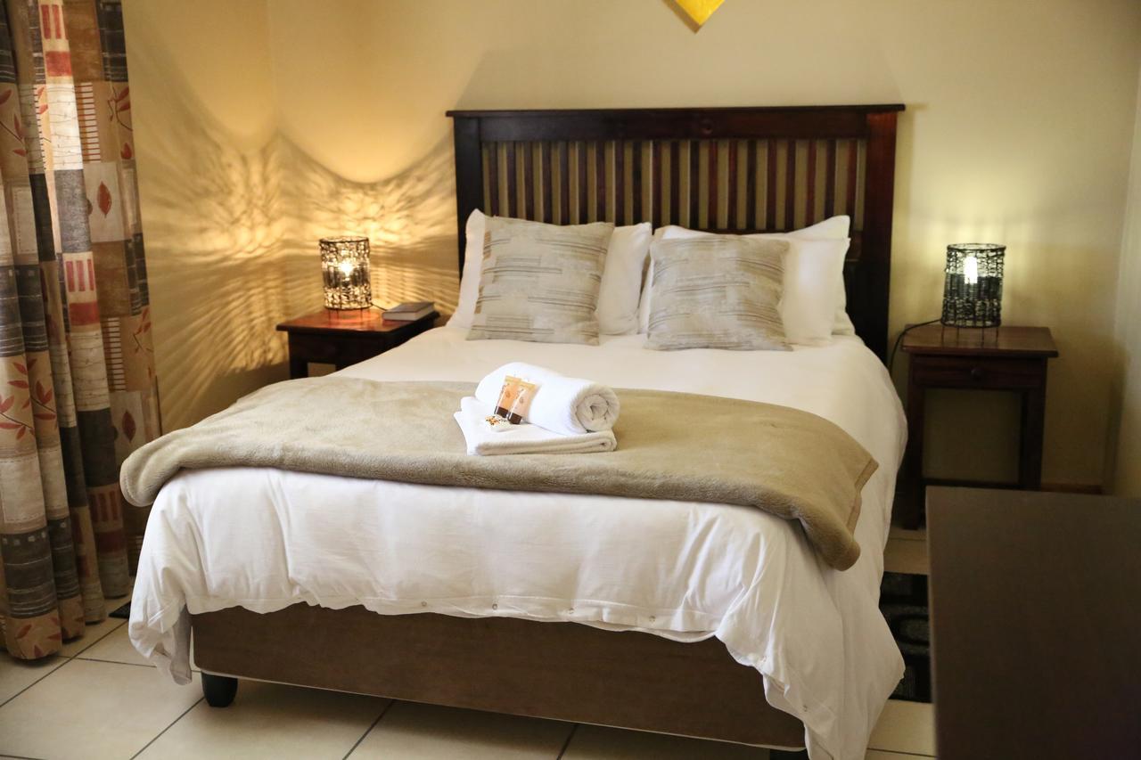 Augrabies De Oude Stoor Guesthouse Bagian luar foto