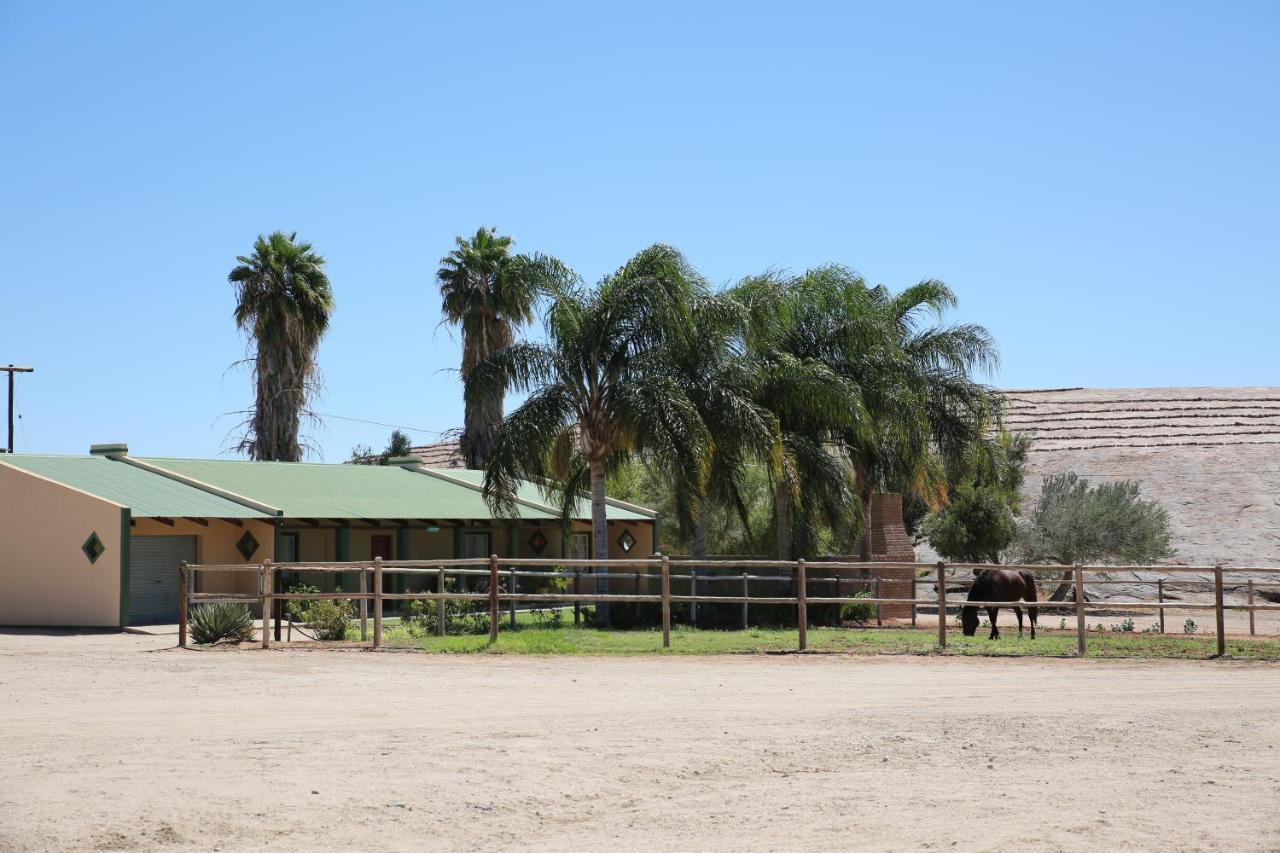 Augrabies De Oude Stoor Guesthouse Bagian luar foto