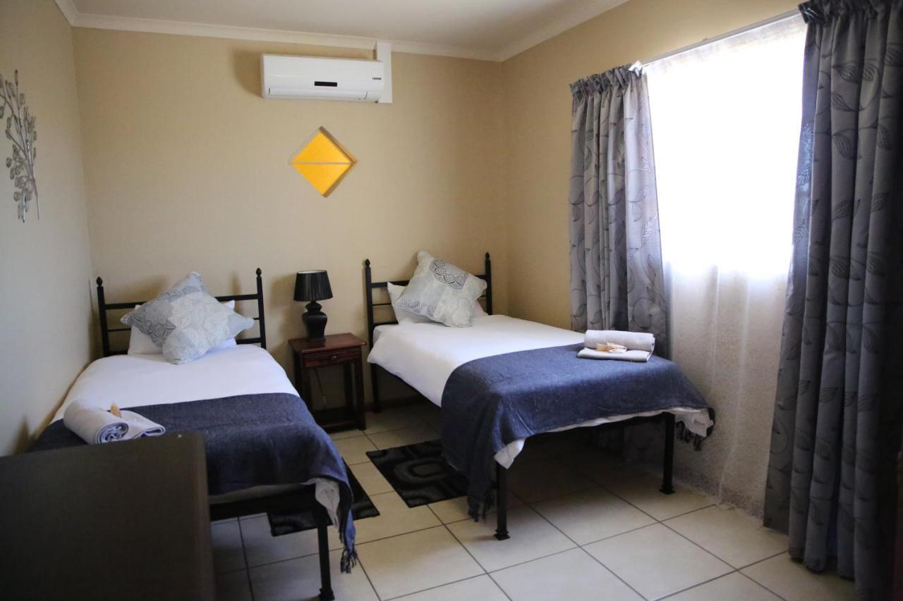Augrabies De Oude Stoor Guesthouse Bagian luar foto